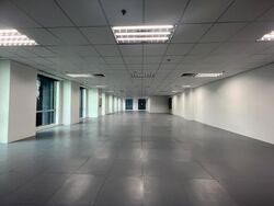Oue Downtown (D1), Office #594020171
